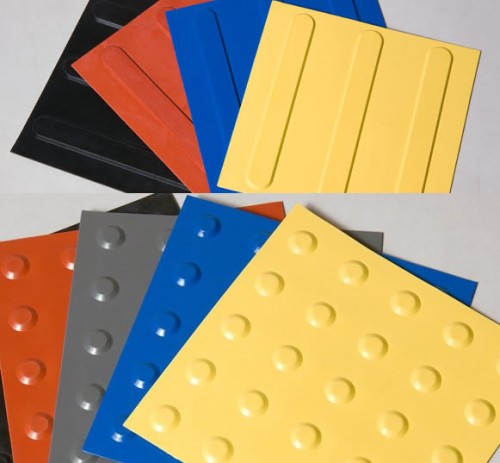 Piso tátil de alerta e direcional