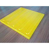 Pisos táteis de concreto