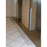 Pisos táteis elementos