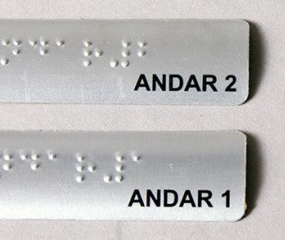 sinalização piso deficiente visual